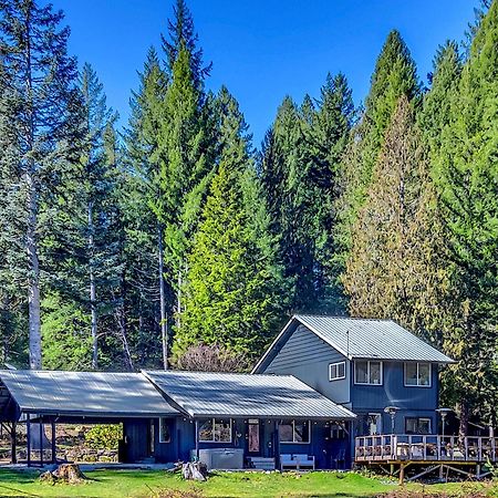 Waterfront Cabin At White Pass And Mount Rainier National Park Packwood Bagian luar foto